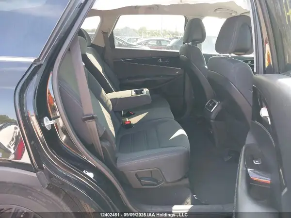 5XYPGDA56GG182271 2016 KIA SORENTO - Image 8