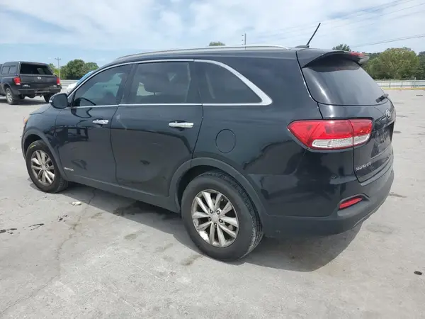 5XYPGDA56HG211673 2017 KIA SORENTO - Image 2