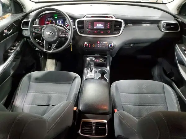 5XYPGDA56HG218364 2017 KIA SORENTO - Image 8