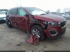 5XYPGDA56HG220700 2017 KIA SORENTO