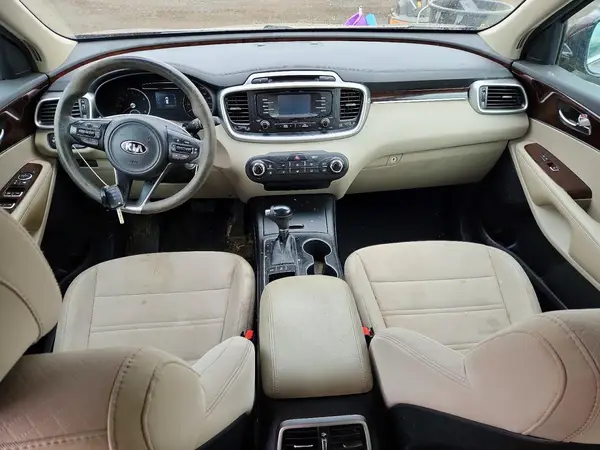 5XYPGDA56HG225265 2017 KIA SORENTO - Image 8
