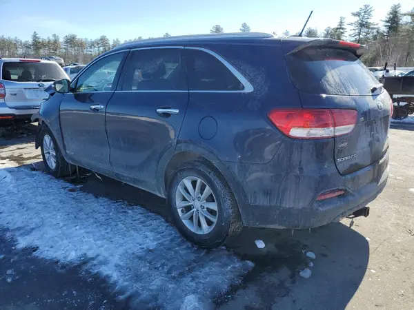 5XYPGDA56HG241059 2017 KIA SORENTO - Image 2