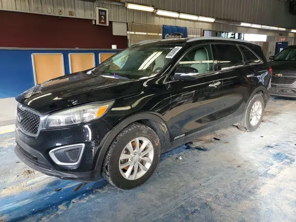 5XYPGDA56HG291735 2017 KIA SORENTO - Image 1