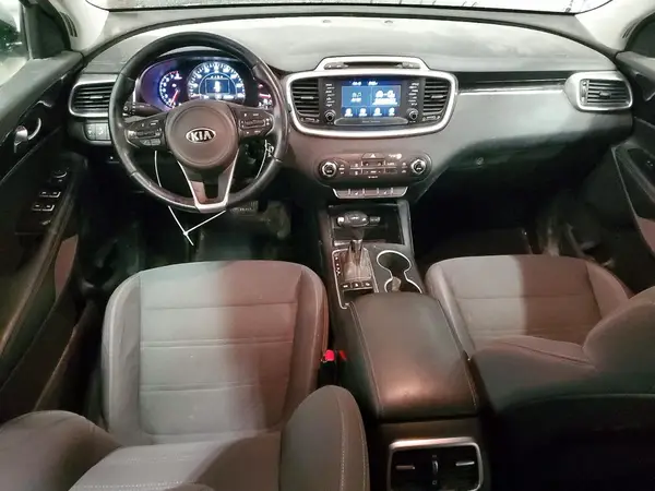 5XYPGDA56HG302264 2017 KIA SORENTO - Image 8