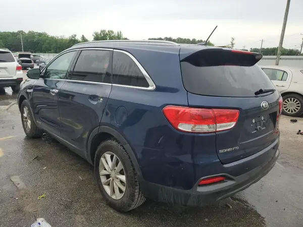 5XYPGDA56HG319498 2017 KIA SORENTO - Image 2