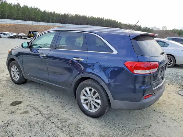 5XYPGDA56HG322109 2017 KIA SORENTO - Image 2