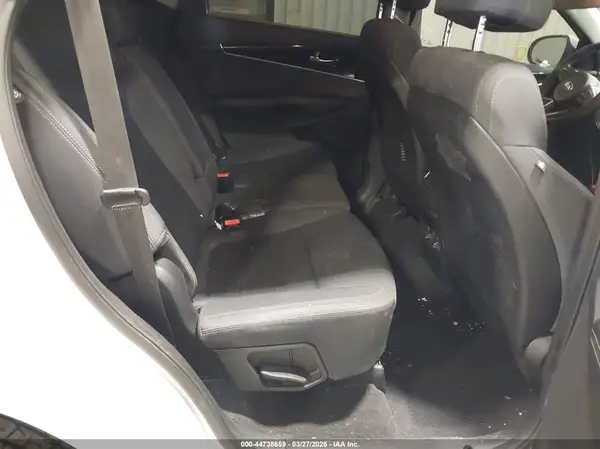 5XYPGDA56HG333255 2017 KIA SORENTO - Image 8