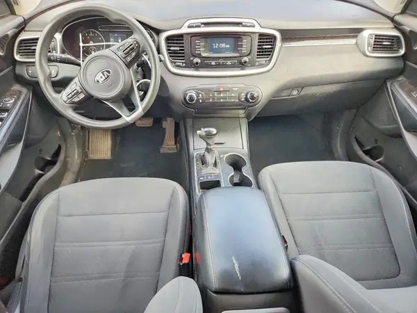 5XYPGDA56HG333398 2017 KIA SORENTO - Image 8