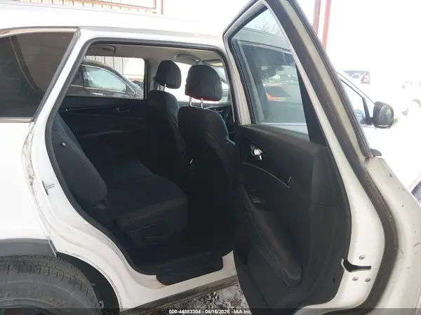 5XYPGDA56JG338705 2018 KIA SORENTO - Image 8