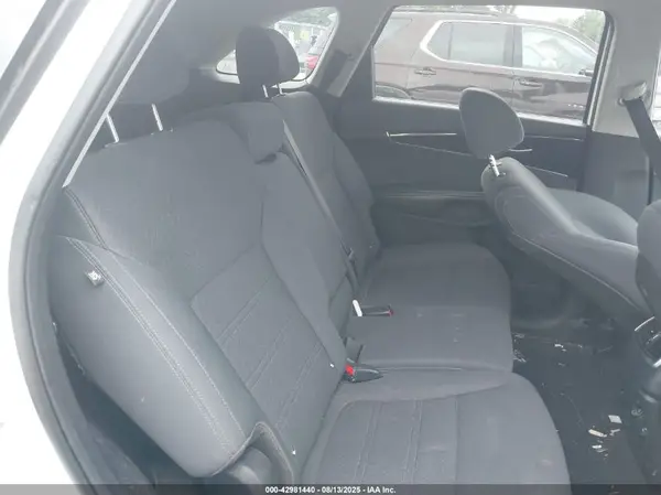 5XYPGDA56JG367590 2018 KIA SORENTO - Image 8