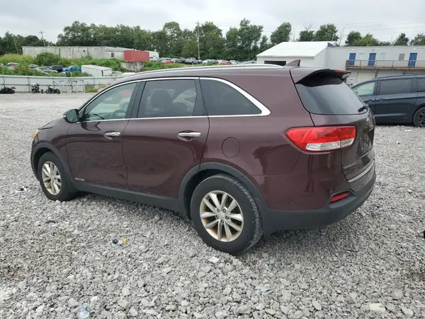 5XYPGDA56JG372188 2018 KIA SORENTO - Image 2