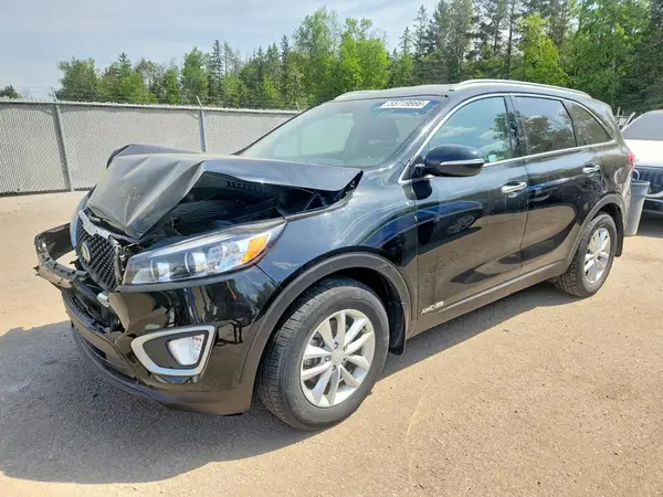 5XYPGDA56JG389105 2018 KIA SORENTO - Image 1