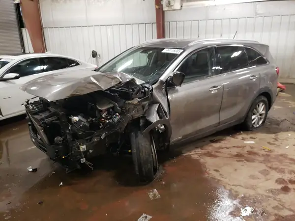 5XYPGDA56JG404539 2018 KIA SORENTO - Image 1