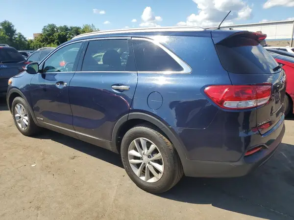 5XYPGDA56JG419042 2018 KIA SORENTO - Image 2