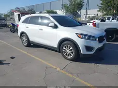 5XYPGDA56JG419767 2018 KIA SORENTO