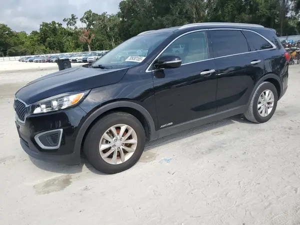 5XYPGDA56JG430414 2018 KIA SORENTO - Image 1
