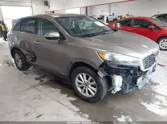 5XYPGDA56KG440863 2019 KIA SORENTO