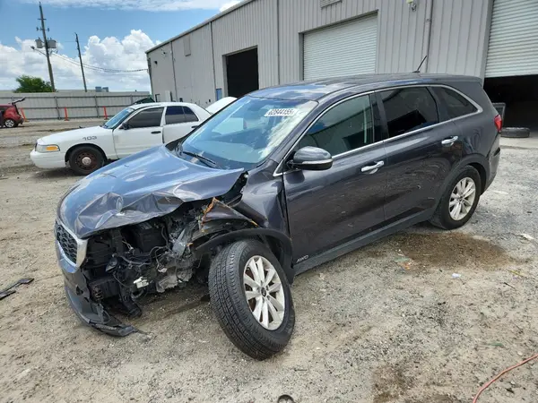 5XYPGDA56KG445125 2019 KIA SORENTO - Image 1
