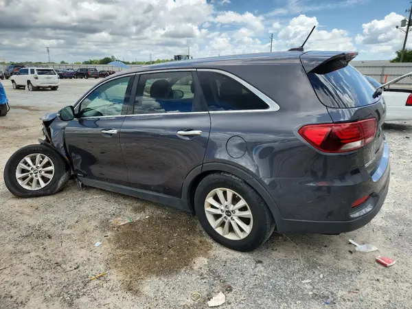 5XYPGDA56KG445125 2019 KIA SORENTO - Image 2