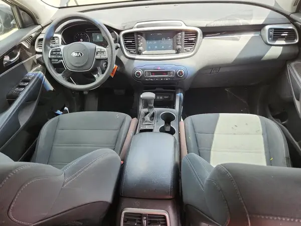5XYPGDA56KG445125 2019 KIA SORENTO - Image 8