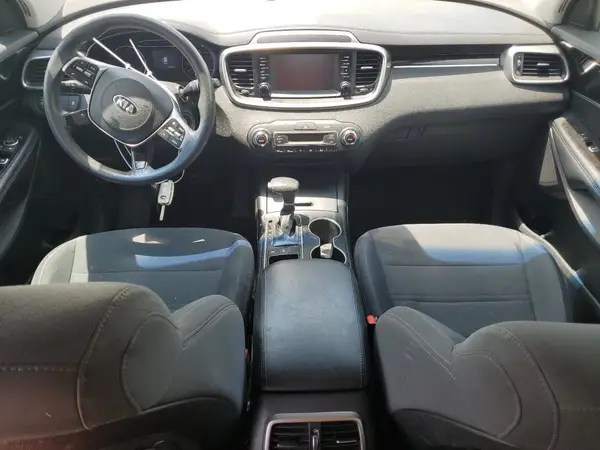 5XYPGDA56KG445237 2019 KIA SORENTO - Image 8