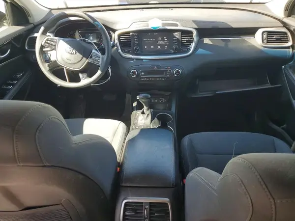 5XYPGDA56KG468663 2019 KIA SORENTO - Image 8