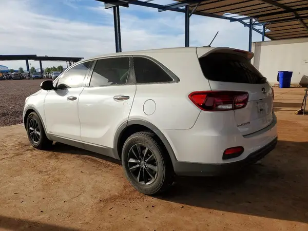 5XYPGDA56KG485267 2019 KIA SORENTO - Image 2