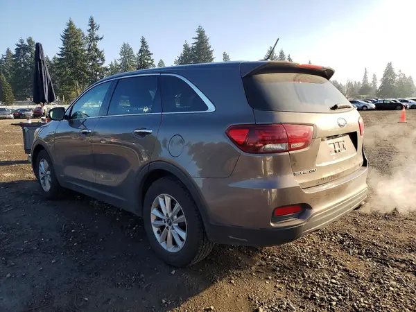 5XYPGDA56KG487293 2019 KIA SORENTO - Image 2
