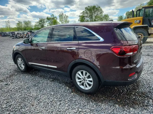 5XYPGDA56KG489271 2019 KIA SORENTO - Image 2