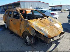 5XYPGDA56KG490100 2019 KIA SORENTO