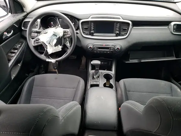 5XYPGDA56KG492803 2019 KIA SORENTO - Image 8