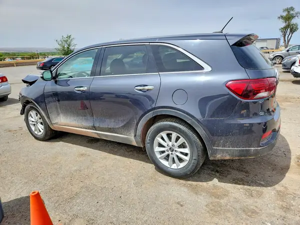 5XYPGDA56KG495958 2019 KIA SORENTO - Image 2