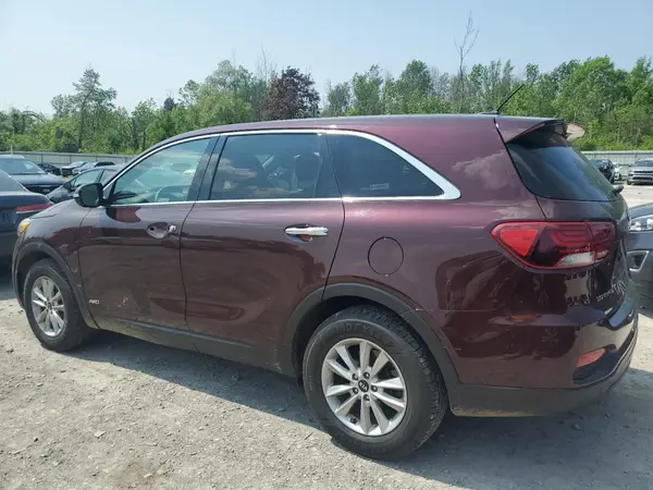 5XYPGDA56KG550957 2019 KIA SORENTO - Image 2