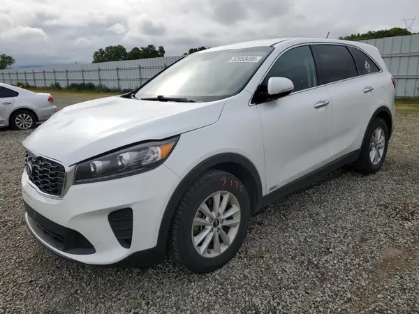 5XYPGDA56KG558881 2019 KIA SORENTO - Image 1