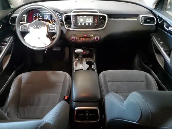 5XYPGDA56KG571890 2019 KIA SORENTO - Image 8