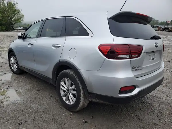 5XYPGDA56KG573199 2019 KIA SORENTO - Image 2