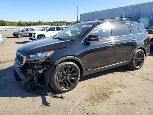 5XYPGDA56KG588561 2019 KIA SORENTO - Image 1