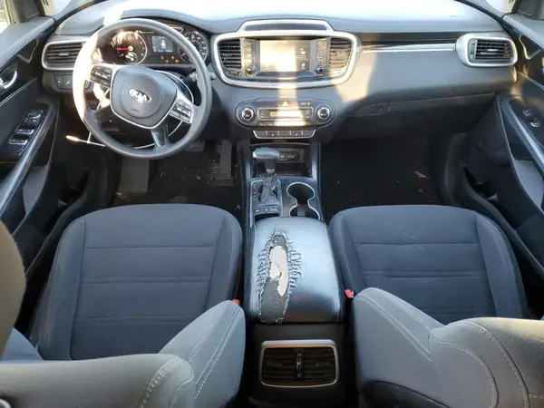 5XYPGDA56KG591900 2019 KIA SORENTO - Image 8