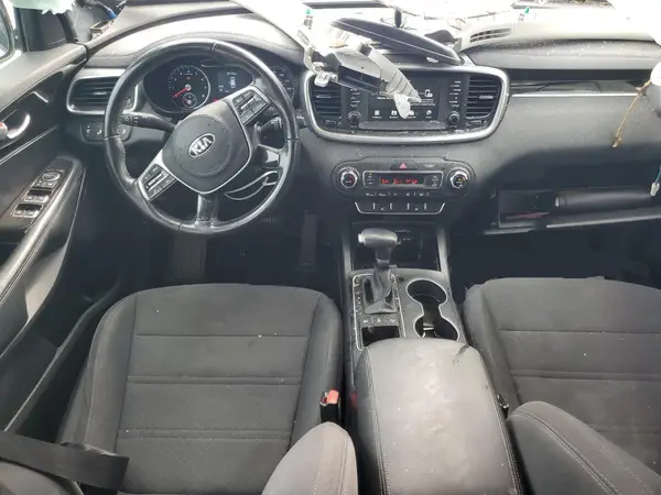 5XYPGDA56KG605004 2019 KIA SORENTO - Image 8