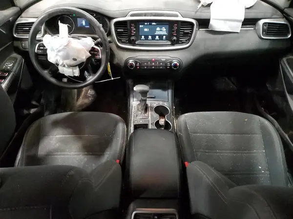 5XYPGDA56LG617364 2020 KIA SORENTO - Image 8