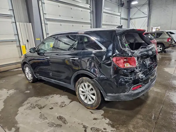 5XYPGDA57GG003283 2016 KIA SORENTO - Image 2