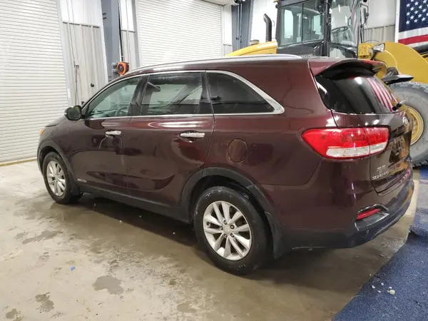 5XYPGDA57GG004823 2016 KIA SORENTO - Image 2