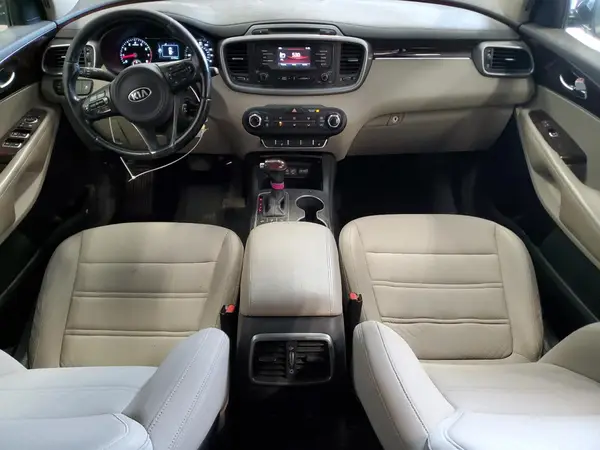 5XYPGDA57GG004823 2016 KIA SORENTO - Image 8