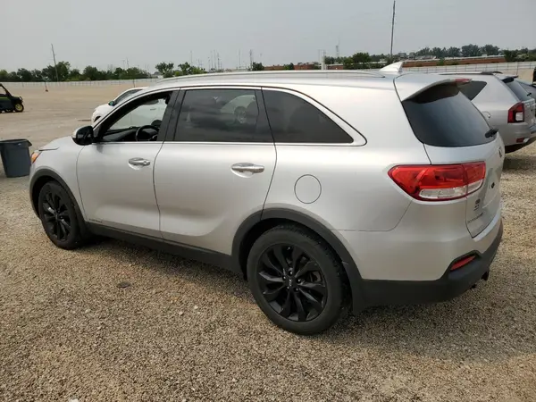 5XYPGDA57GG026949 2016 KIA SORENTO - Image 2