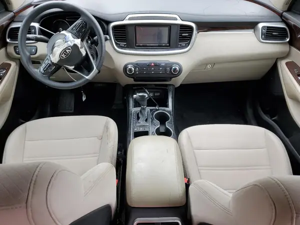 5XYPGDA57GG062009 2016 KIA SORENTO - Image 8