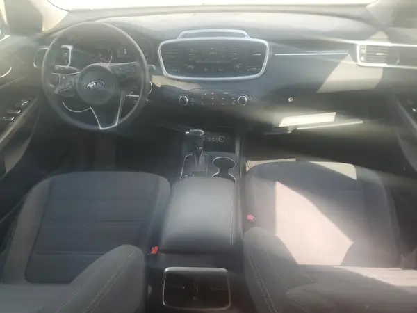 5XYPGDA57GG076413 2016 KIA SORENTO - Image 8