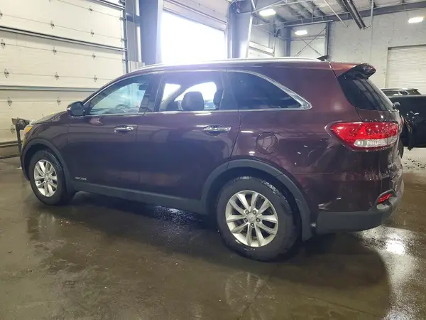 5XYPGDA57GG081708 2016 KIA SORENTO - Image 2