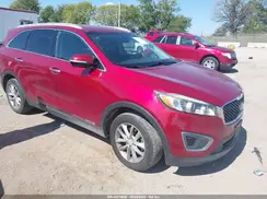 5XYPGDA57GG090618 2016 KIA SORENTO