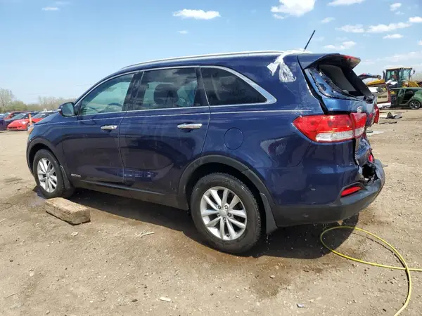 5XYPGDA57GG095057 2016 KIA SORENTO - Image 2
