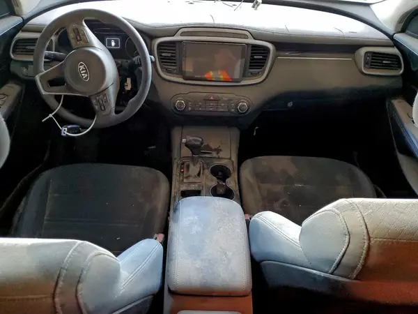 5XYPGDA57GG095060 2016 KIA SORENTO - Image 8